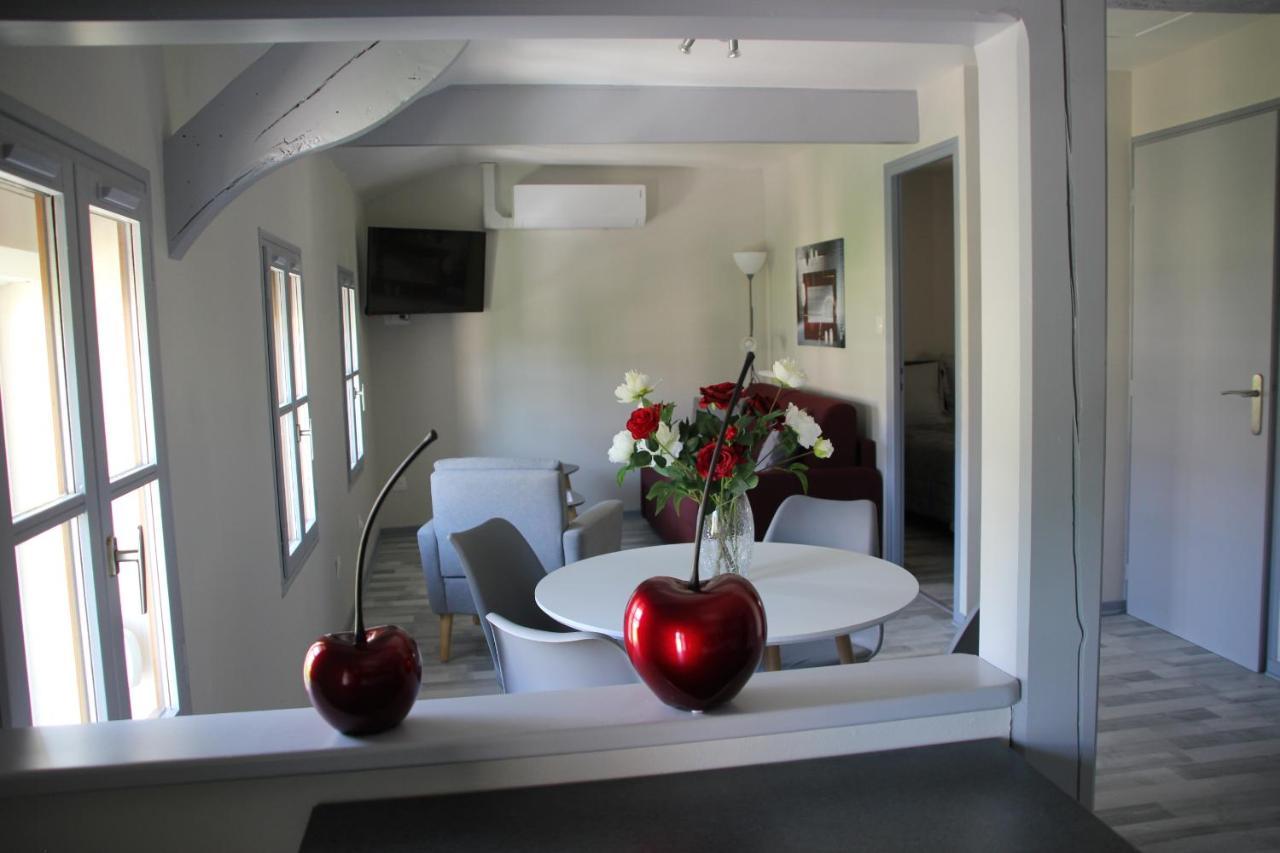 Les Appartements Du Saint Hubert Arcis-sur-Aube Exteriör bild