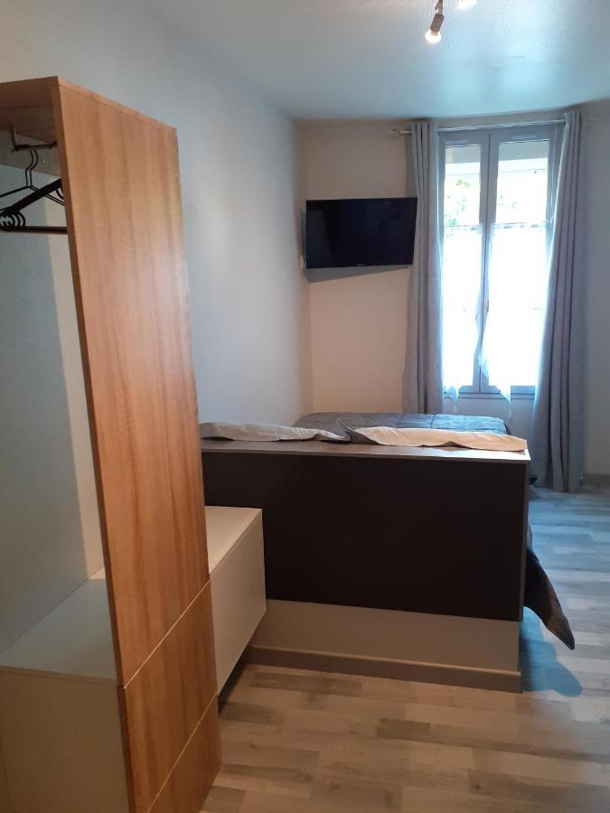 Les Appartements Du Saint Hubert Arcis-sur-Aube Exteriör bild